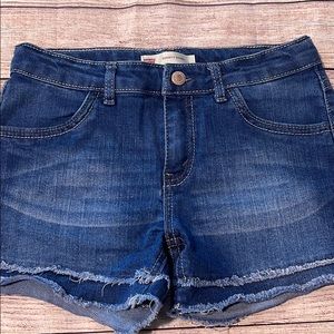 Girls Levi Jean shorts, “Shorty Short” size 10